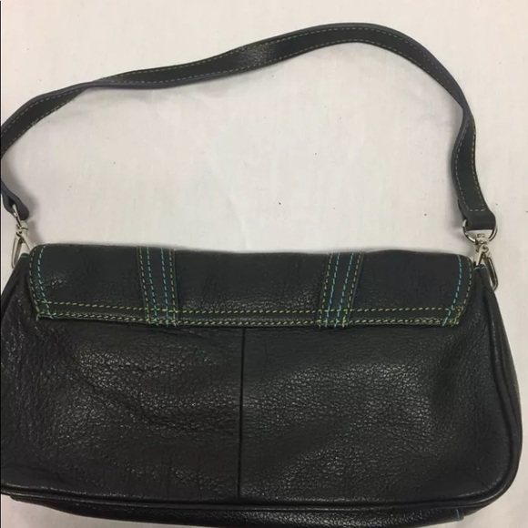 Wilson Leather Black Magnetic Snap Baguette - Picture 2 of 4